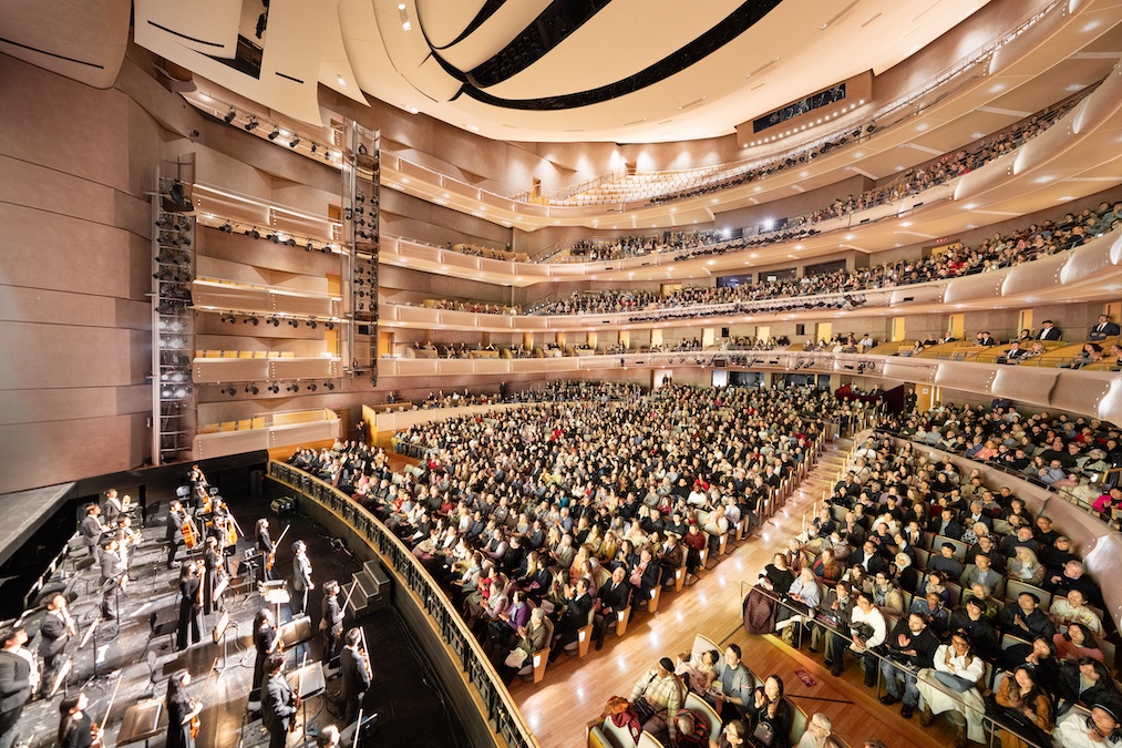 神韻國際藝術團於加拿大多倫多四季表演藝術中心